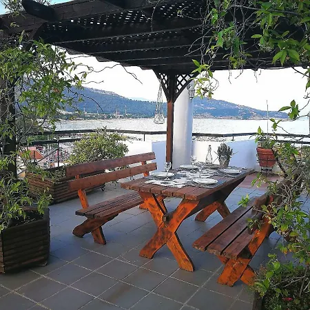 Port View Suites Apartment Kavala