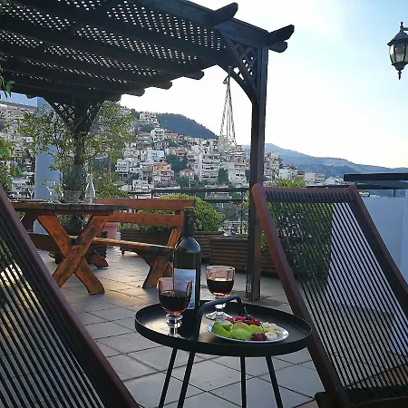 Port View Suites * Kavala